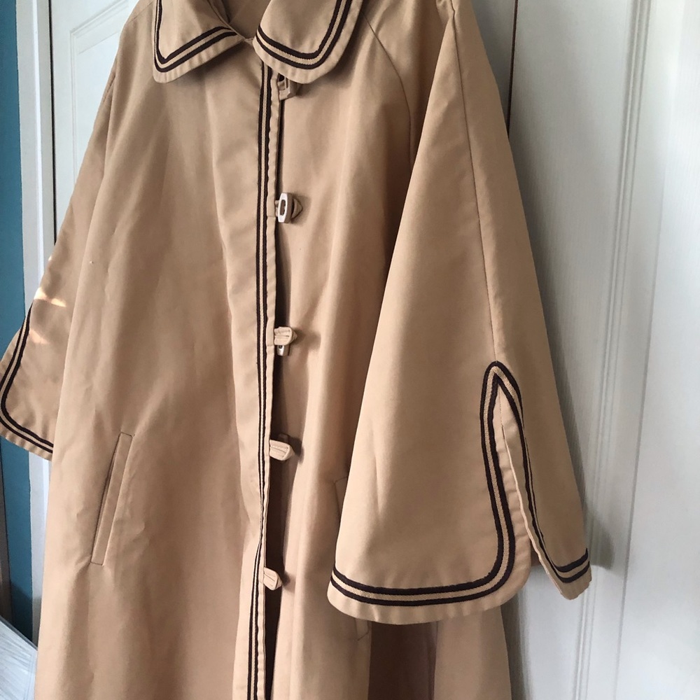 Raincoat/Carcoat